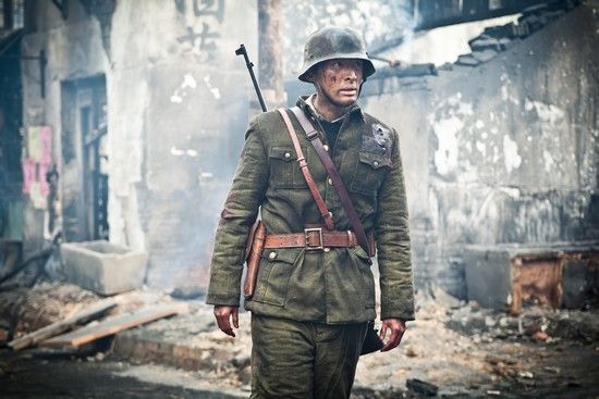 胡歌《四十九日》杀青 与张黎合作压力大