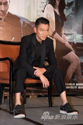 《风暴》台北宣传 刘德华：打戏不能打脸