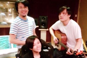 査可欣发立志单曲 火星电台跨刀相助