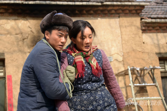 张开宙共同执导,陈宝国,冯远征,牛莉,蒋欣联袂出演的电视剧《老农民》宋茶茶鞠婧祎电视剧剧照图片