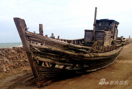 《新渔岛怒潮》做旧的渔船