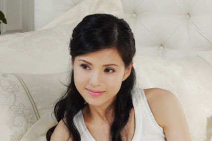 李若彤经纪人遇诈骗电话 小龙女遭骗百万