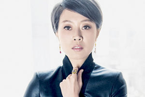 范志博《看守所风云》演绎干练女所长