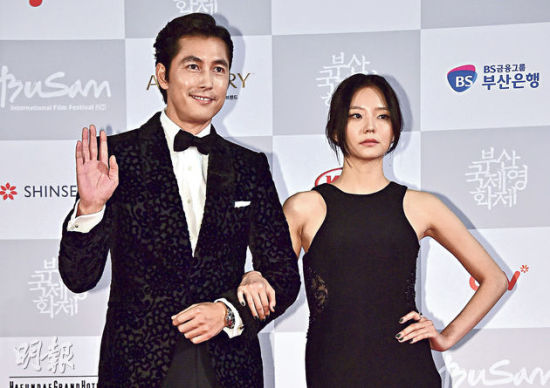 郑雨盛（左）与李絮（右）连日为新片《布拉芙夫人》宣传，昨天（10月3日）也一起出席开幕礼。