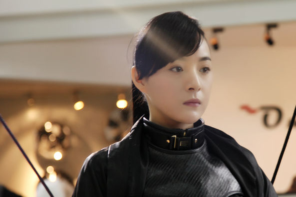 《月梦奇缘》热播 李依伊被赞月亮女神