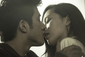 《怪谈》情节内涵深刻 获赞国产惊悚经典