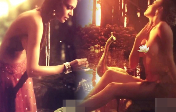 ���գ�ӡ����ɫ��Ӱ��������3DԤ��Ƭ�ع⣬Ů����ȫ����ԡ�ڰ�����չ¶�Լ��������塣