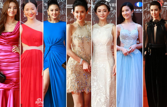 ��15���Ϻ���Ӱ�ڿ�Ļ����̺����Ů���������ޣ���־������΢Ц�����ݰ�ȹ���š�