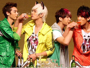 ���ֺ��Ƚ��������ݳ���ɹ�#̨ý������������