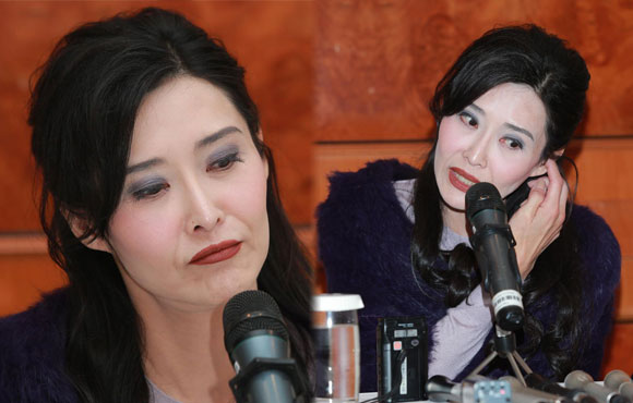 45����������Ը�Ů��Ҷ���䣬��ǰ���ܿ��ظ���Ϊ��ծ��12�գ�Ҷ���俪���߻�����Ʋ�һ�¡�