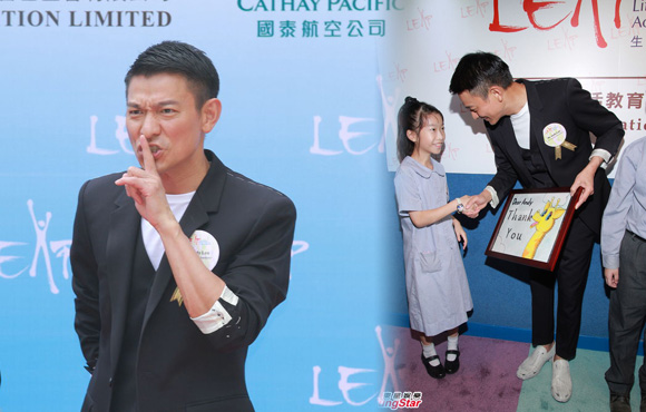 ���»�����Ͷ�������̸Ů��֮��(ͼ)