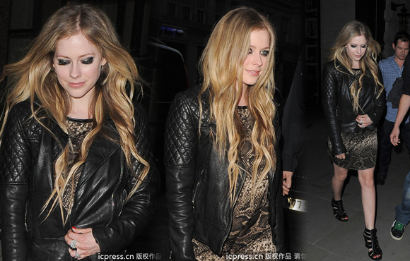 ��ޱ���������� ������ȹװ����