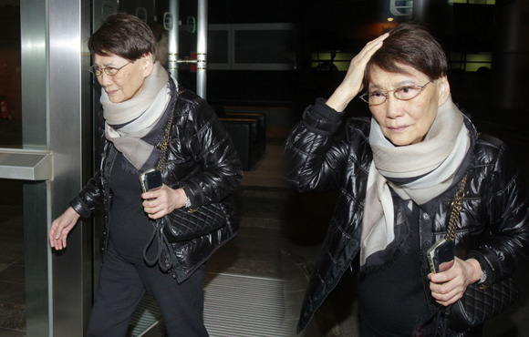 ���ݷ�̫̫���ݻ������������� ����ƽ��