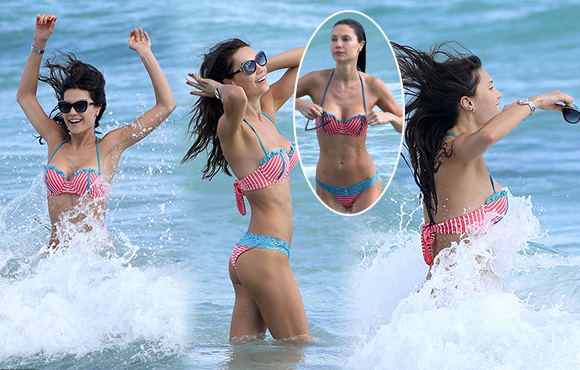 ��ģ������ͦB��ս���� ���߹ⲻͣ����