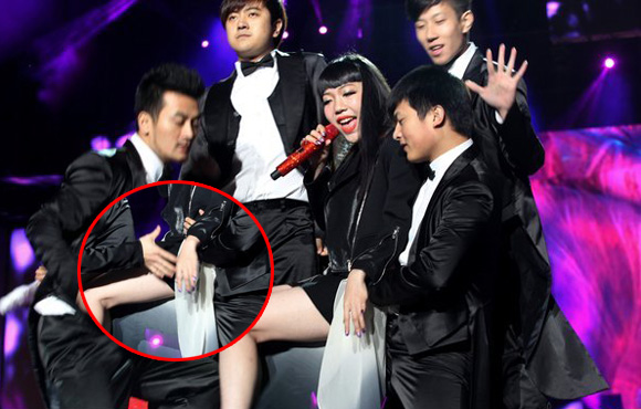 ��������Ī������������Ըб���