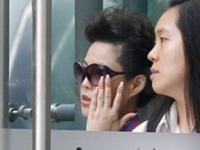 梦鸽黑超现身法院