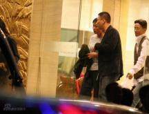 孙红雷新女友曝光 十指交扣畅游王府井【图】