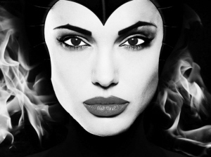 《睡美人》将拍 朱莉为邪恶女巫开脱