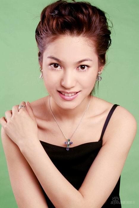 资料图片：青年影视演员邬玉君--精美写真（2）