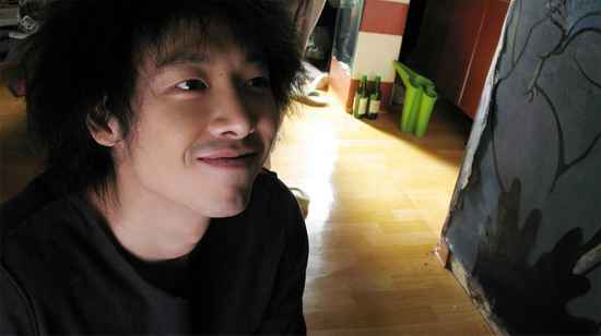 资料图片:韩国影片《同居同乐》精彩剧照(2)