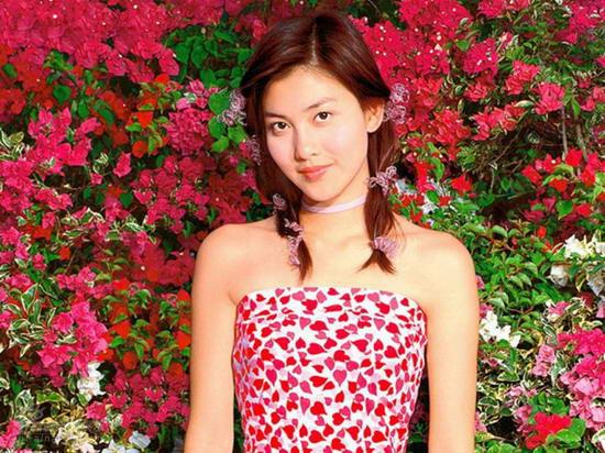 资料图片：演员李彩华精美写真(14)