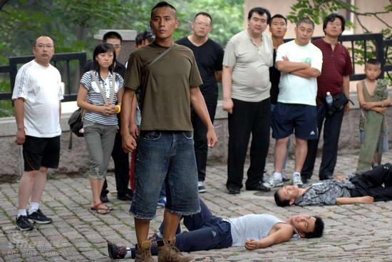 资料图片:电影《硬汉》剧照(34)