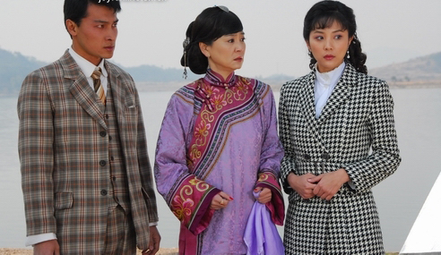 电视剧【妈妈为我嫁】主题曲歌词、演员表、职员表、剧照