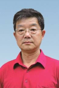 资料:舞台剧《大地铭记》--<em>车晓彤</em>饰演刘伯承_