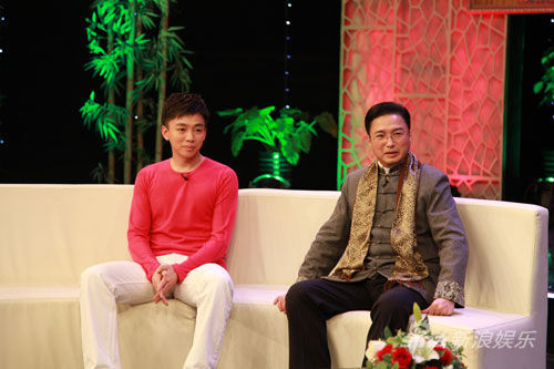 谭孝曾,谭正岩父子