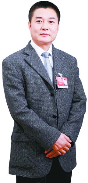 表演艺术家张建国:京剧须得纯粹些