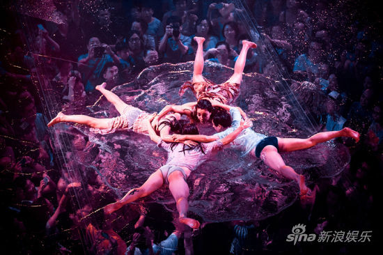 《极限震撼》火爆京城 应势涨价惹争议 |极限震撼|涨价|票价_新浪娱乐_新浪网