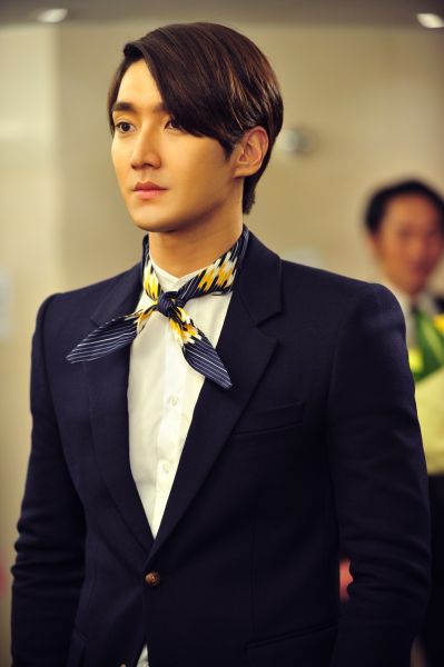 《电视剧之王》崔始源首登场艳光四射|电视剧