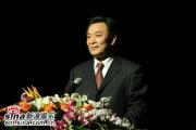 用奉献见证百年历史用生命铸造“话剧魂”(图)