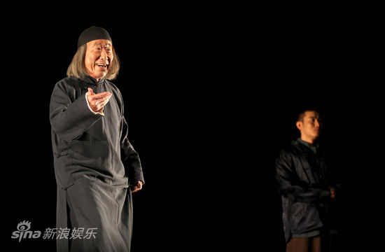 雷恪生表演