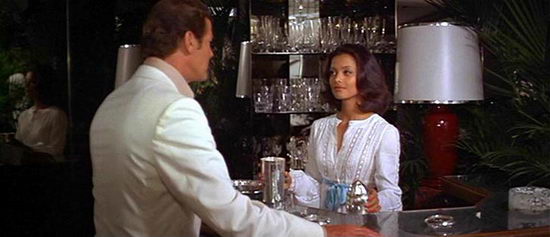 ���ϣ���Ů��--EmilyBolton