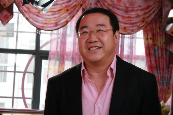 资料：《爱情维修站》人物小传-英达饰演蒋东