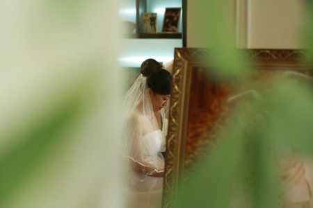 于小磊婚纱造型