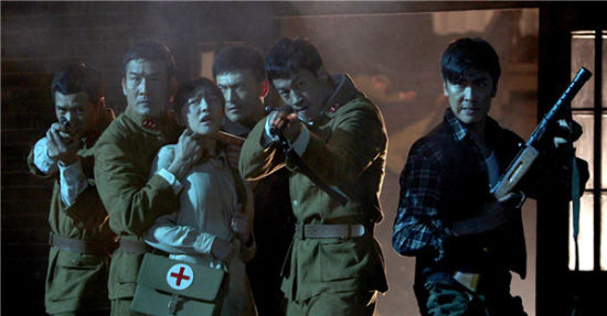 《遍地狼烟》杀青 何晟铭军人造型曝光(图)_影音娱乐_新浪网