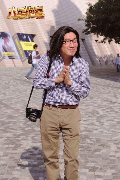 猥亵版畅销爱情小说家“倾城武”
