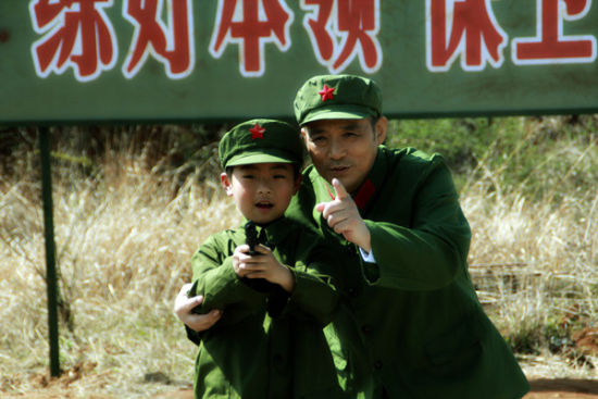 《许海峰的枪》李东学打响最后一枪(图)