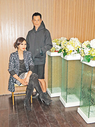 杨千嬅饰演古天乐的新欢之一。