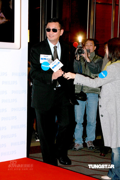 《蓝莓之夜》香港首映 众星捧场王家卫【图】