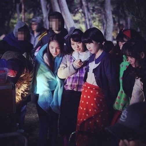 沈恩京闵孝琳旧照公开 清纯美貌吸睛(图)- 娱乐