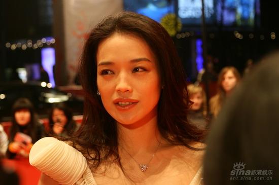 舒淇捧场《文雀》首映 红毯刮起华人风【图】