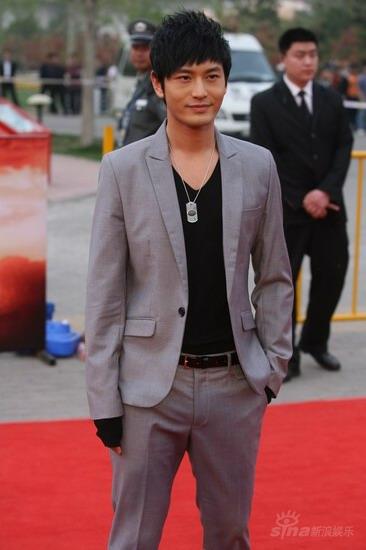 盘点《功夫之王》首映礼红地毯众星相 盘点《功夫之王》首映礼红地毯众星相