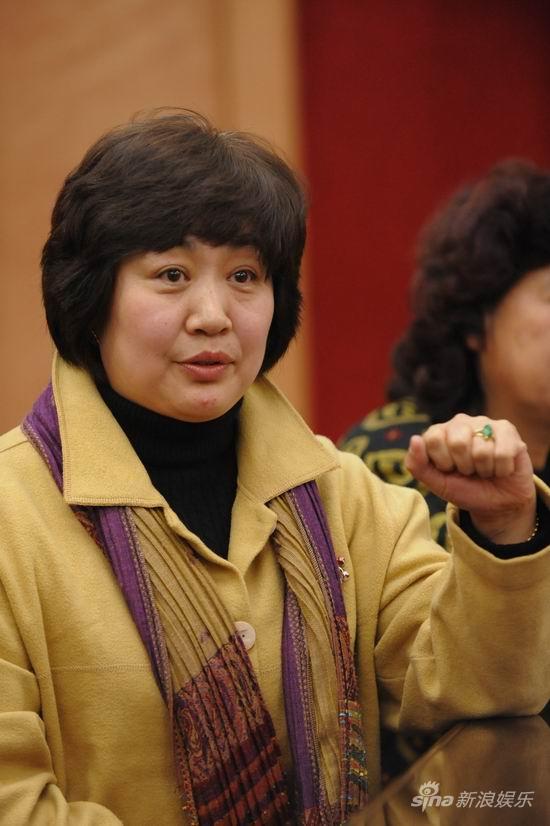 图文:影视剪辑论坛--北电导演系教授周新霞