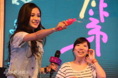 һΡУ԰Ѱ֮Angelababy׳