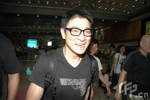 ���»��־����ڻ��� ΢Ц��̸������ٻ