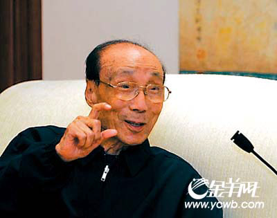 99岁邵逸夫身边靓女如云 细数六叔红颜知己(图)