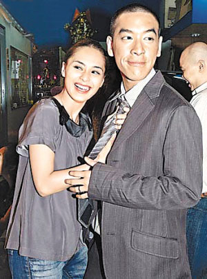 照片主角婚讯满天飞 陈冠希逼婚钟欣桐闪婚(图)